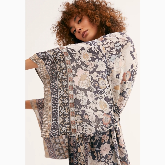 Amethyst Kimono FP x Spell Amethyst Nightfall Kimono Duster S/M robe maxi NWT - Picture 2 of 16